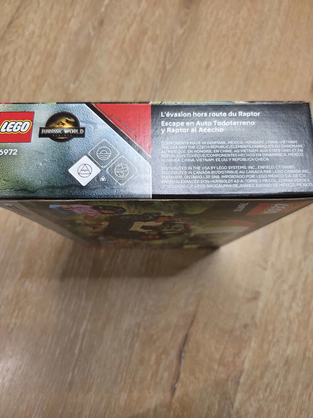 LEGO Jurassic World Raptor Off-Road Escape (76972) Brand New 6+
